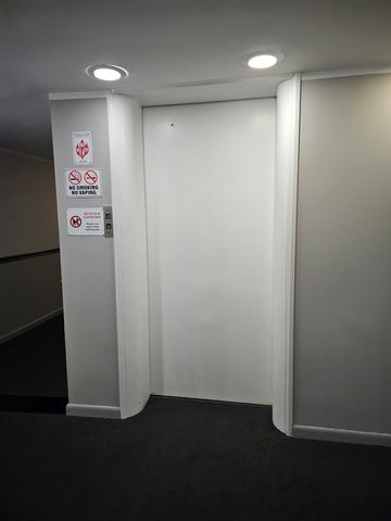 922 Old Willow Road 208, Prospect Heights, IL 60070