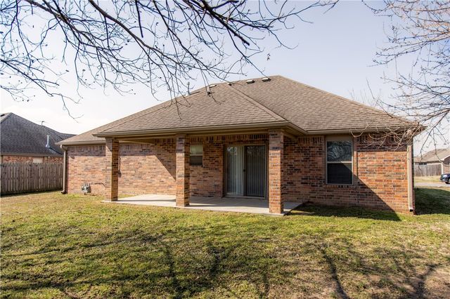 1631 Citation Lane, Prairie Grove, AR 72753