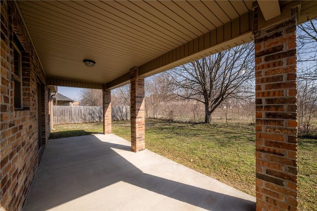 1631 Citation Lane, Prairie Grove, AR 72753