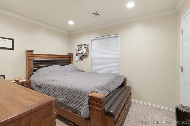 8841 E 93rd Street, Tulsa, OK 74133