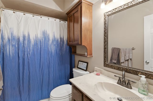 8841 E 93rd Street, Tulsa, OK 74133