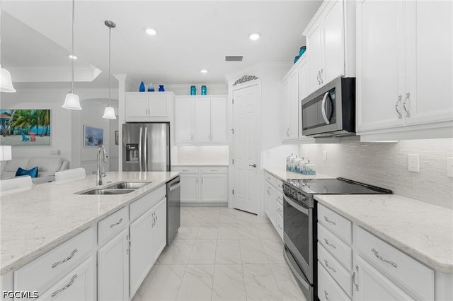 28024 Seasons Tide AVE, Bonita Springs, FL 34135
