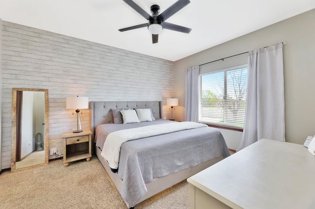 2025 E Clover Ct, Andover, KS 67002