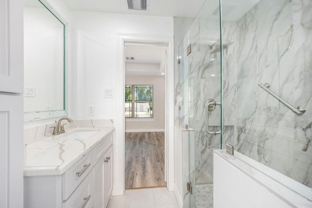 7711 Antoine Drive, Houston, TX 77088