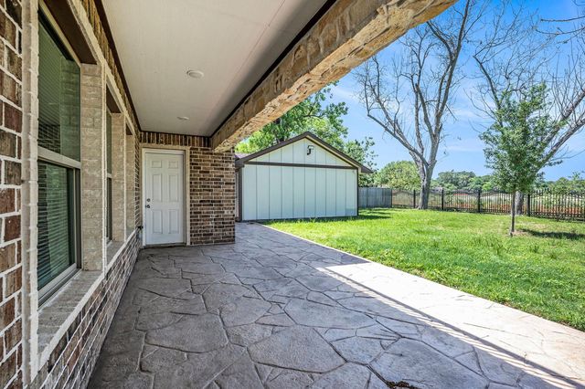 7711 Antoine Drive, Houston, TX 77088