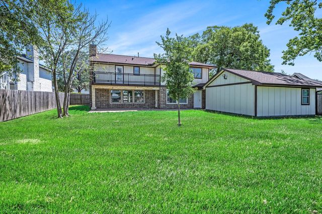 7711 Antoine Drive, Houston, TX 77088