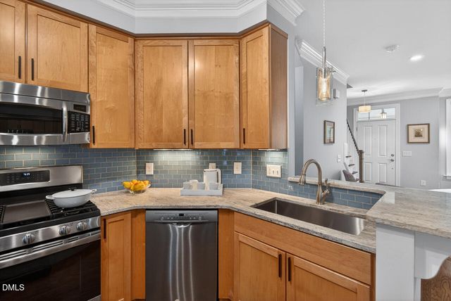 142 Finsbury Street, Durham, NC 27703