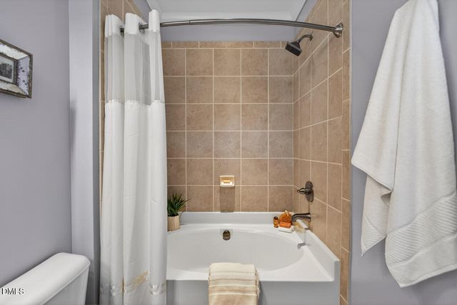 142 Finsbury Street, Durham, NC 27703