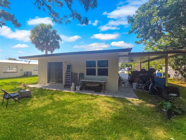 515 Palm Avenue A&b, Fort Pierce, FL 34982