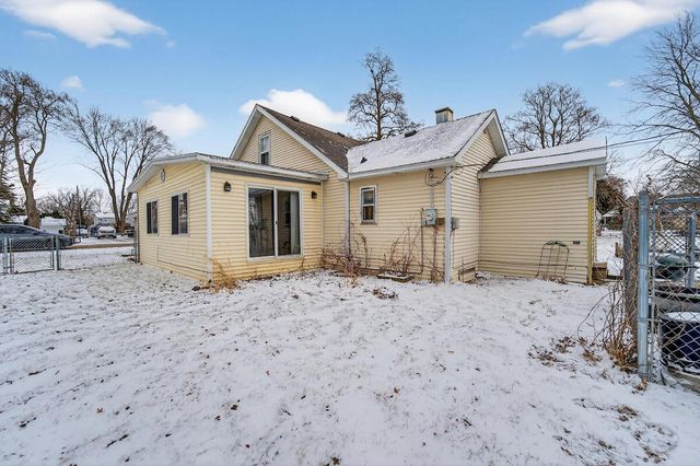 28421 107th STREET, Trevor, WI 53179