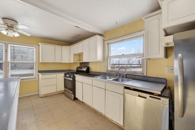 28421 107th STREET, Trevor, WI 53179