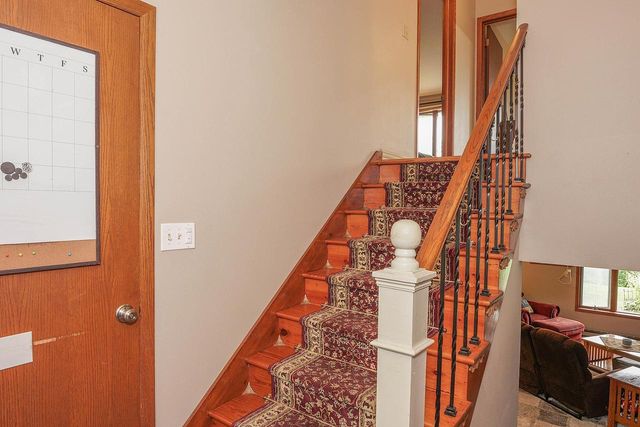 N49W36150 Nottingham LANE #12, Oconomowoc, WI 53066