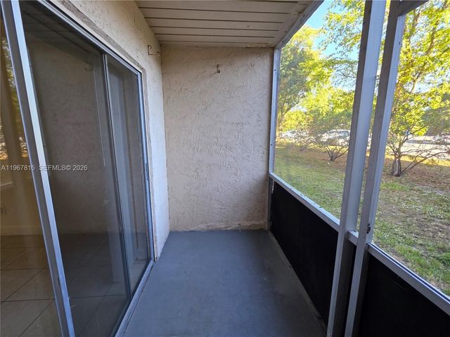 2800 NW 56th Ave F104, Lauderhill, FL 33313