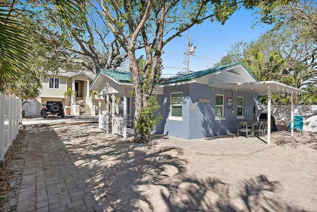 724 GULF BOULEVARD, Indian Rocks Beach, FL 33785