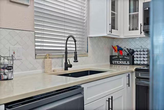 724 GULF BOULEVARD, Indian Rocks Beach, FL 33785