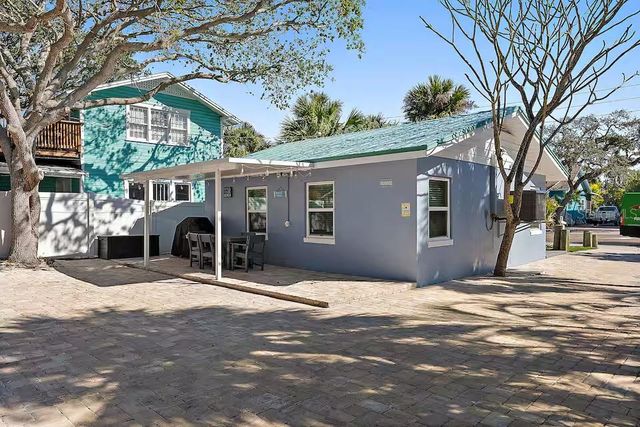724 GULF BOULEVARD, Indian Rocks Beach, FL 33785