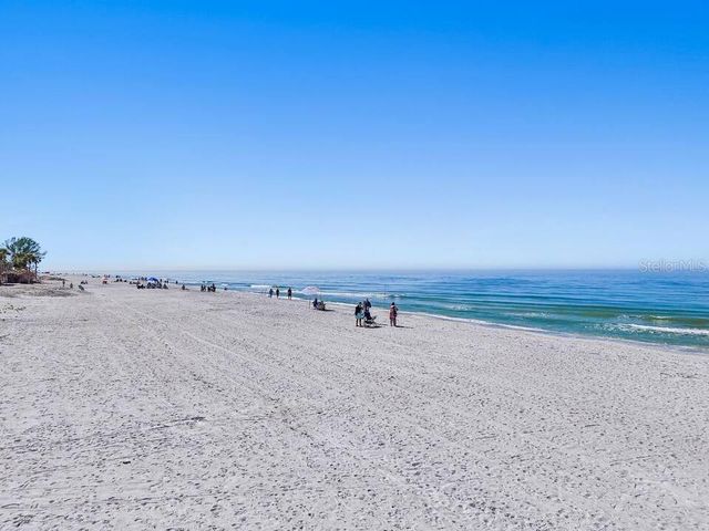 724 GULF BOULEVARD, Indian Rocks Beach, FL 33785