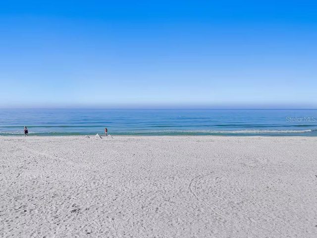 724 GULF BOULEVARD, Indian Rocks Beach, FL 33785
