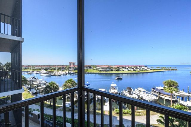 3313 SUNSET KEY CIRCLE 306, Punta Gorda, FL 33955