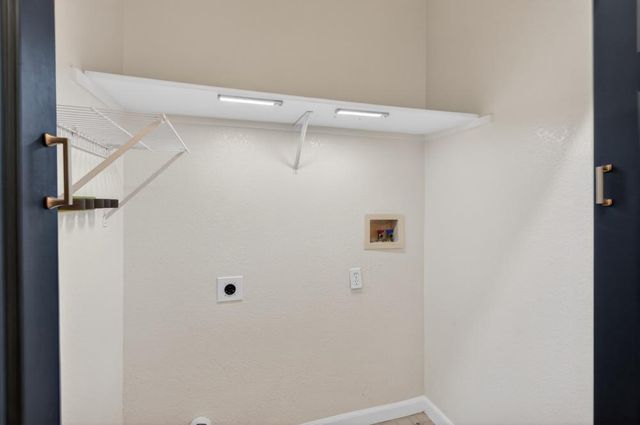 4521 Freitag Way, Elk Grove, CA 95758