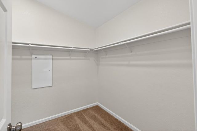 4521 Freitag Way, Elk Grove, CA 95758