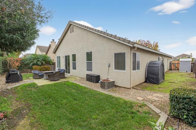 4521 Freitag Way, Elk Grove, CA 95758