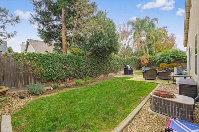 4521 Freitag Way, Elk Grove, CA 95758