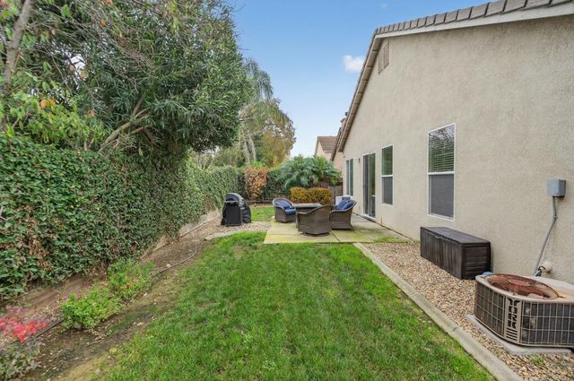 4521 Freitag Way, Elk Grove, CA 95758