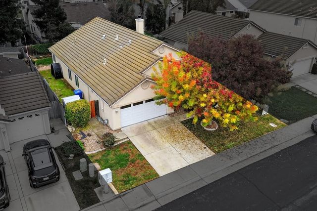 4521 Freitag Way, Elk Grove, CA 95758