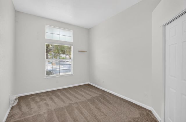 4521 Freitag Way, Elk Grove, CA 95758