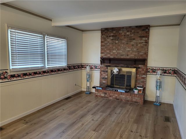 117 Farmington Dr., Twp Of But Nw, PA 16001