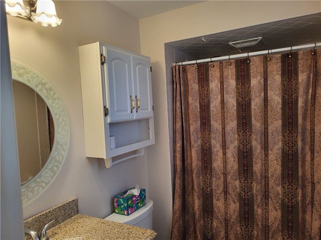 117 Farmington Dr., Twp Of But Nw, PA 16001