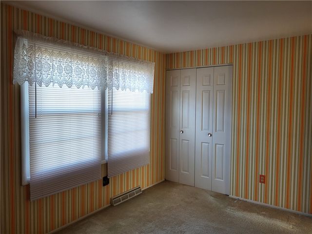 117 Farmington Dr., Twp Of But Nw, PA 16001