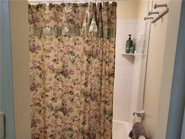 117 Farmington Dr., Twp Of But Nw, PA 16001