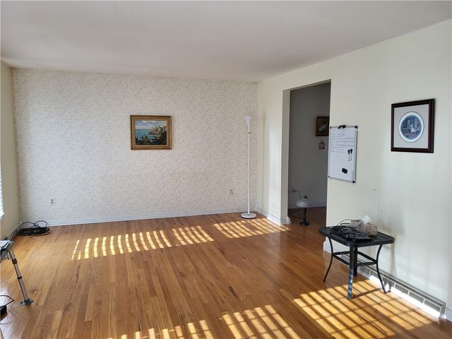 117 Farmington Dr., Twp Of But Nw, PA 16001