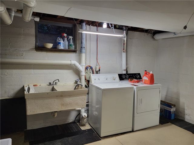 117 Farmington Dr., Twp Of But Nw, PA 16001