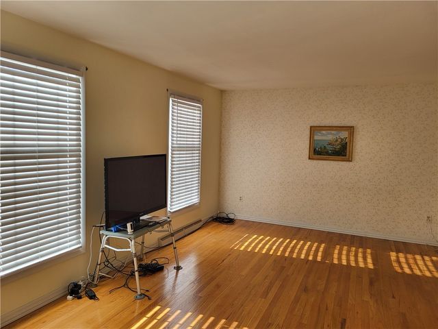 117 Farmington Dr., Twp Of But Nw, PA 16001