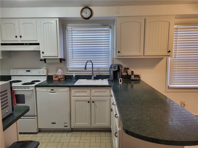 117 Farmington Dr., Twp Of But Nw, PA 16001