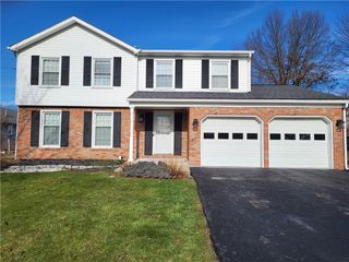 117 Farmington Dr., Twp Of But Nw, PA 16001