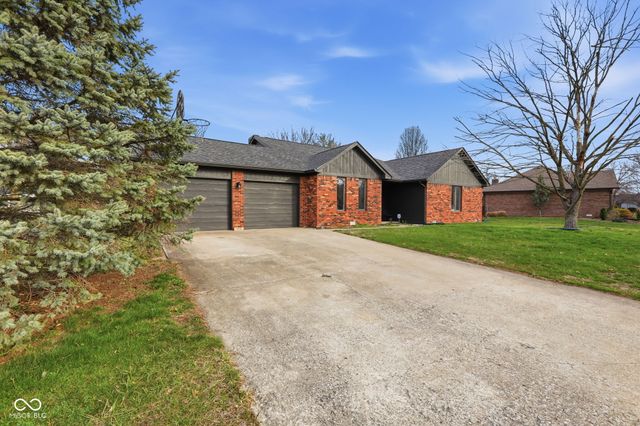 914 Corey Lane, Plainfield, IN 46168