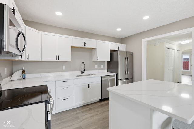 914 Corey Lane, Plainfield, IN 46168