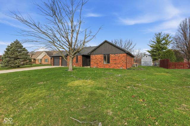 914 Corey Lane, Plainfield, IN 46168