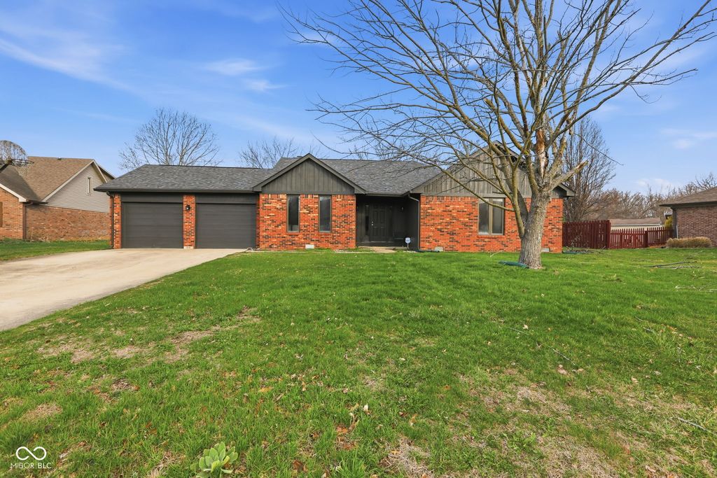 914 Corey Lane, Plainfield, IN 46168