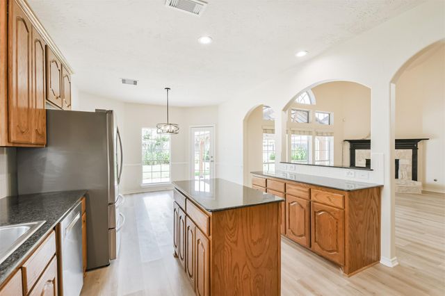 11918 Mariposa Canyon Drive, Tomball, TX 77377