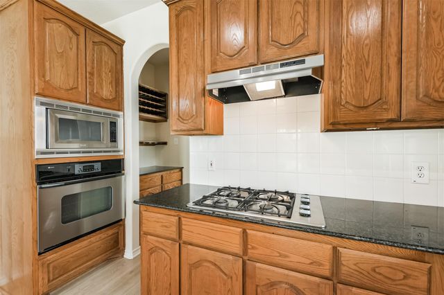 11918 Mariposa Canyon Drive, Tomball, TX 77377