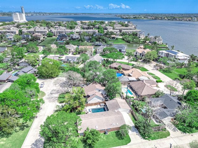 2506 Swan Court, Houston, TX 77058