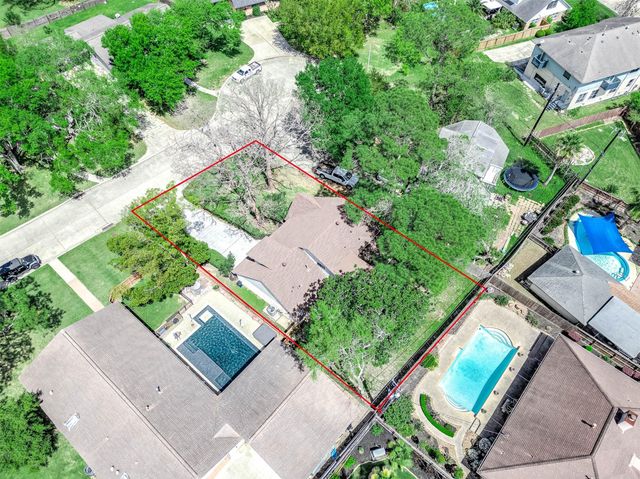2506 Swan Court, Houston, TX 77058