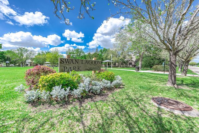2506 Swan Court, Houston, TX 77058