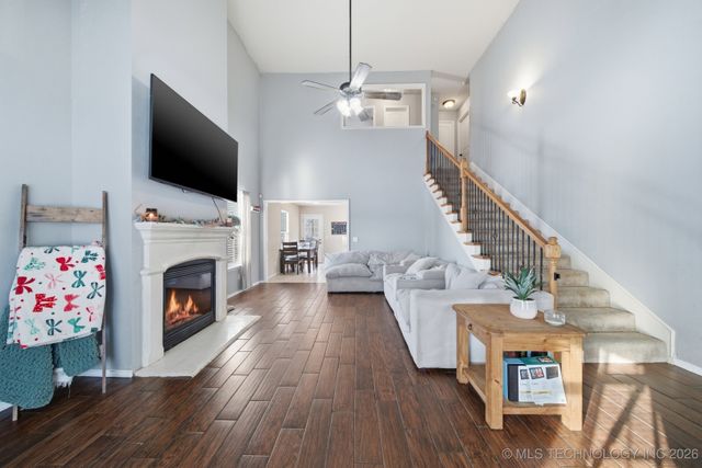 107 E 116th Place, Jenks, OK 74037