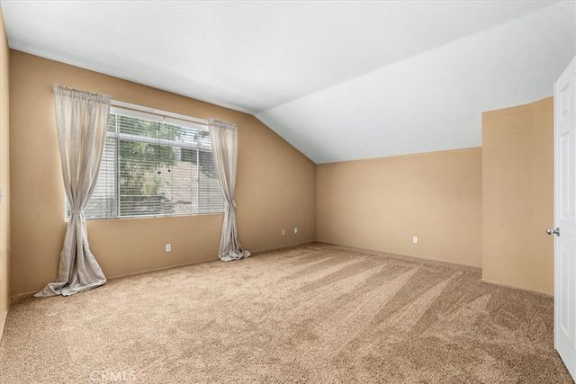 1584 Meadowlark, Corona, CA 92881